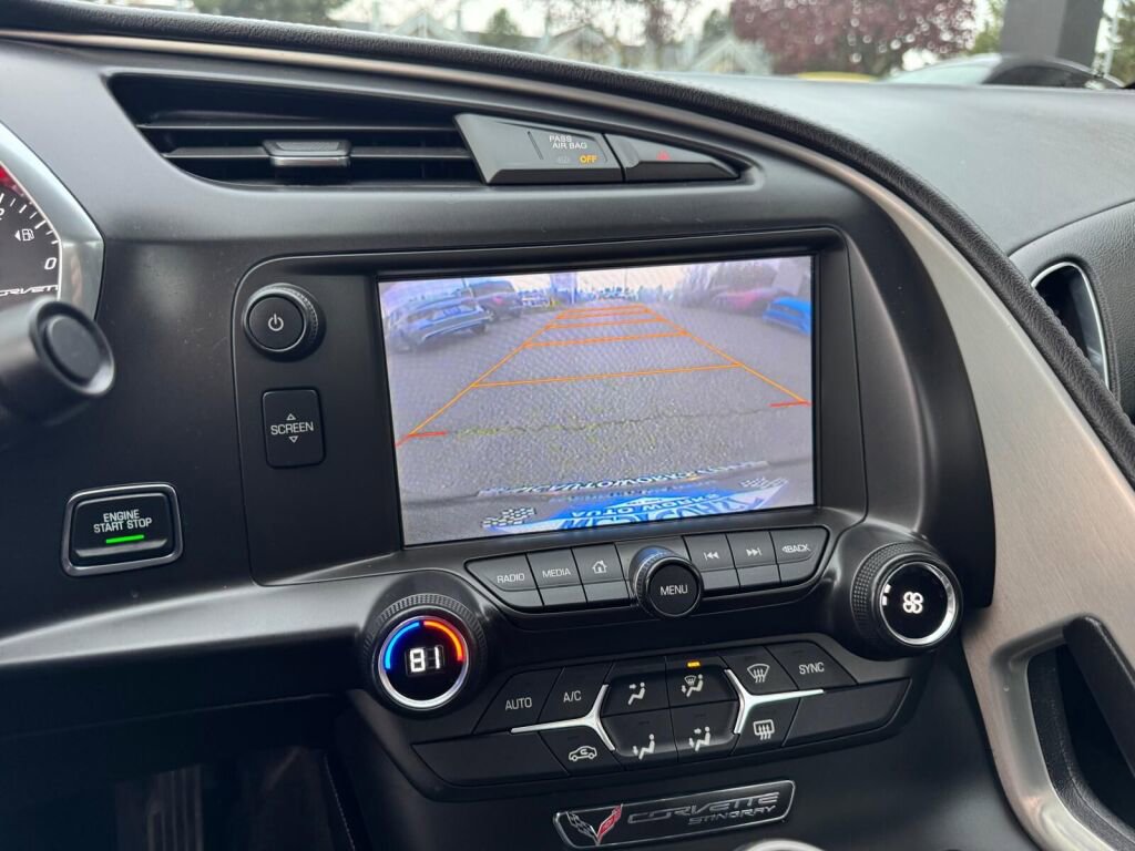 Used 2015 Chevrolet Corvette Stingray image 19