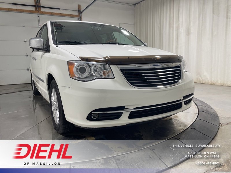 Used 2012 Chrysler Town & Country Limited w/ Luxury Group