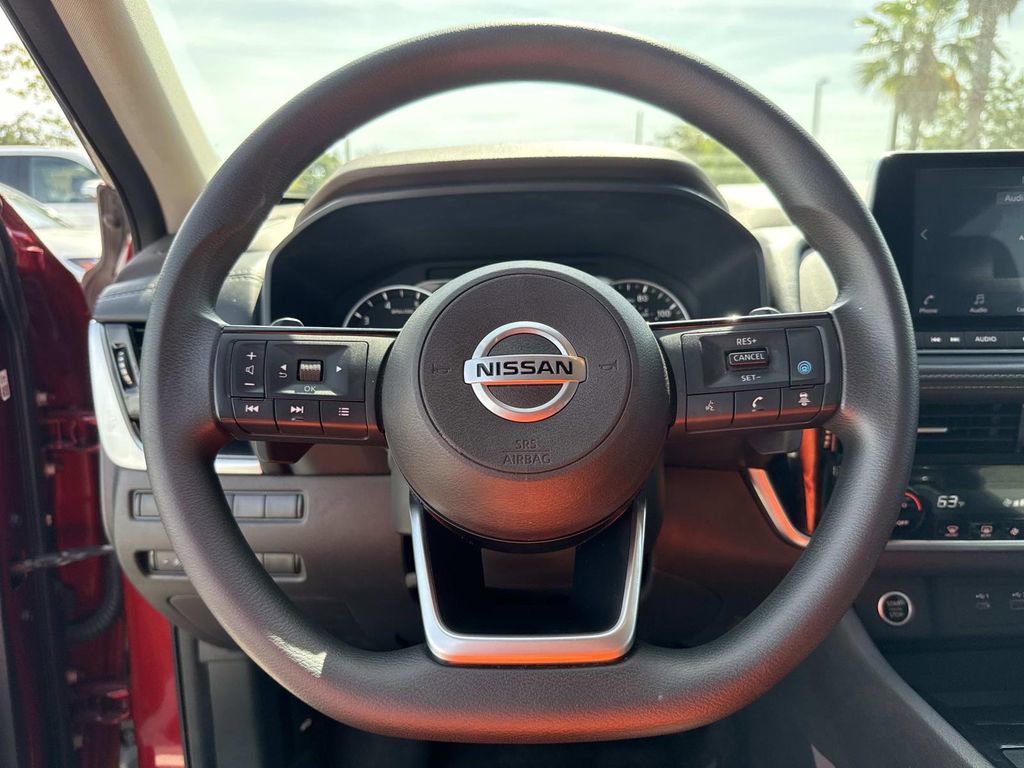 Certified 2021 Nissan Rogue SV FWD image 27