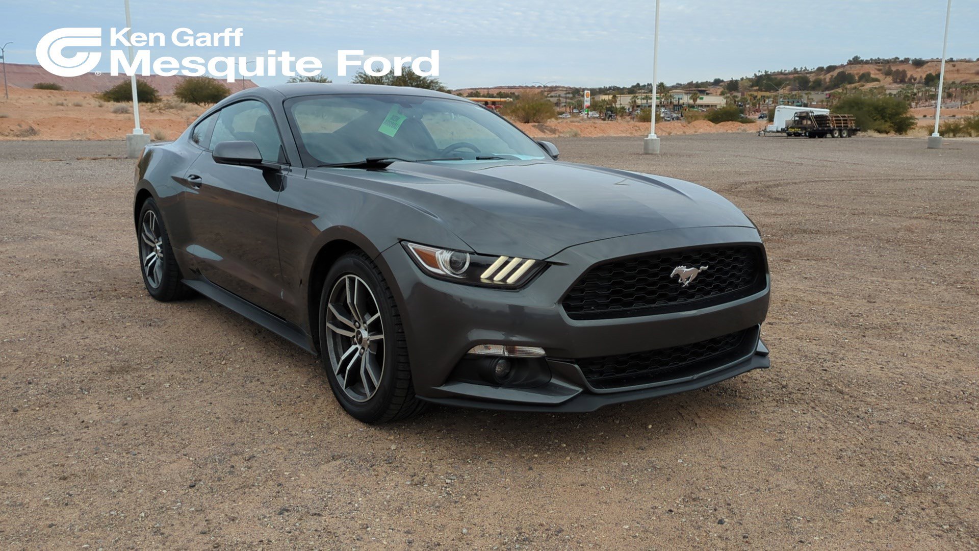 Used 2017 Ford Mustang Coupe image 1