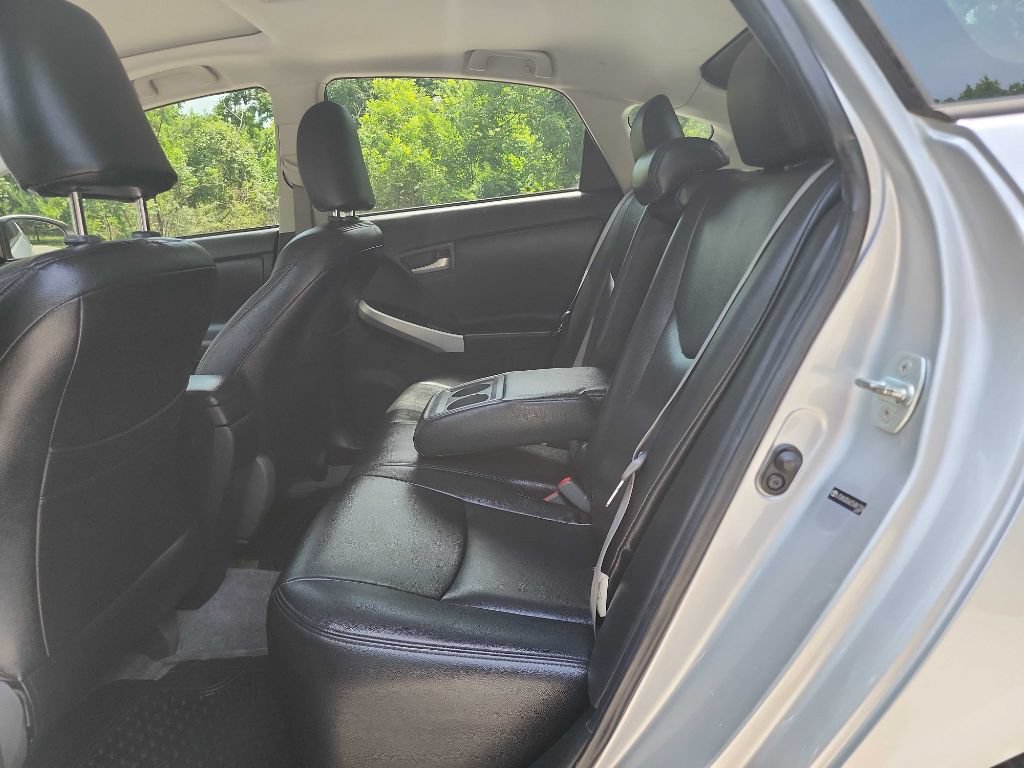 Used 2012 Toyota Prius Three w/ Solar Roof Pkg FWD image 28
