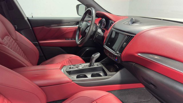 Used 2021 Maserati Levante GranSport AWD/4WD image 12
