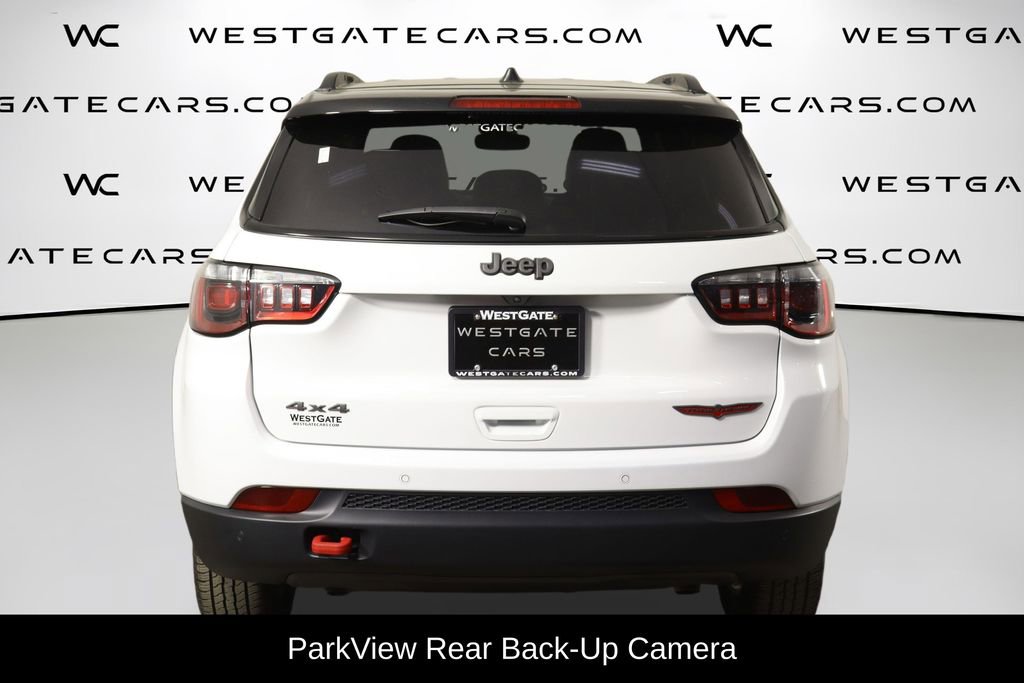 Used 2024 Jeep Compass Trailhawk AWD/4WD image 4
