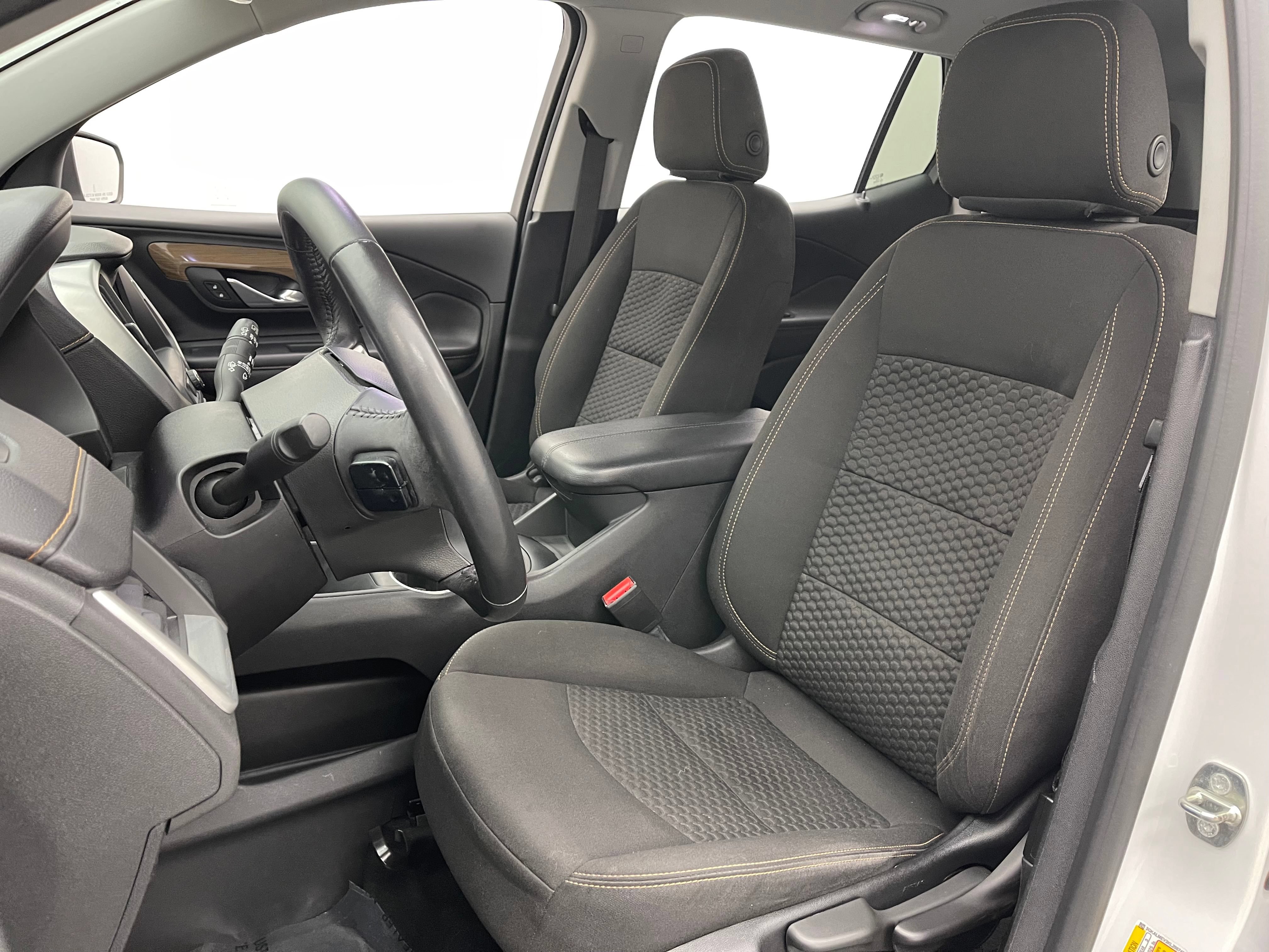 Used 2019 GMC Terrain SLE FWD image 16