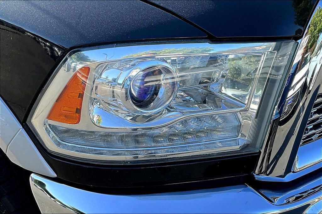 Used 2015 RAM 2500 Laramie image 28