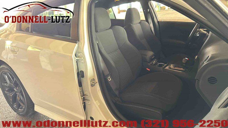 Used 2022 Dodge Charger R/T w/ Blacktop Package image 13