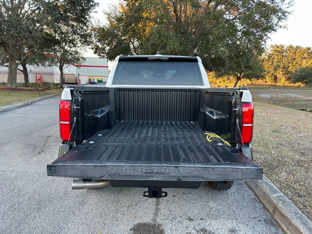 Certified 2024 Toyota Tacoma SR image 10