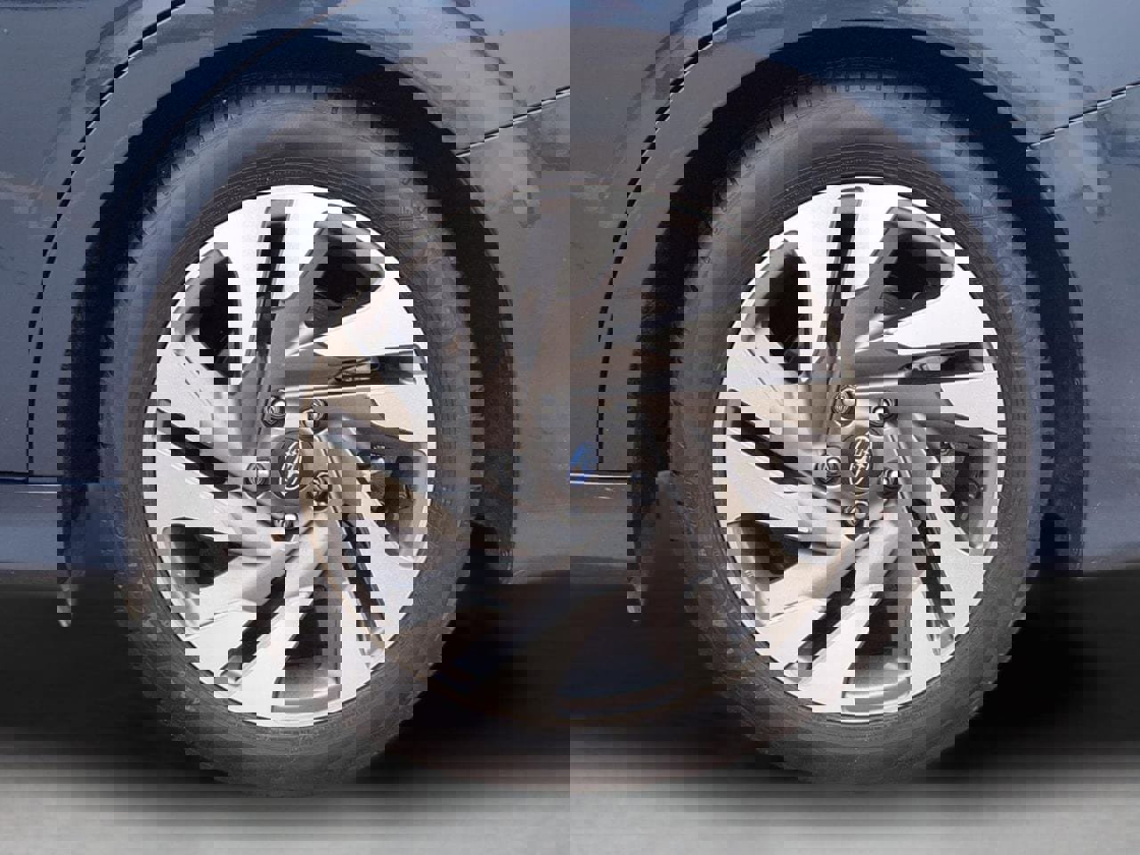 Used 2024 Subaru Legacy Touring XT image 3