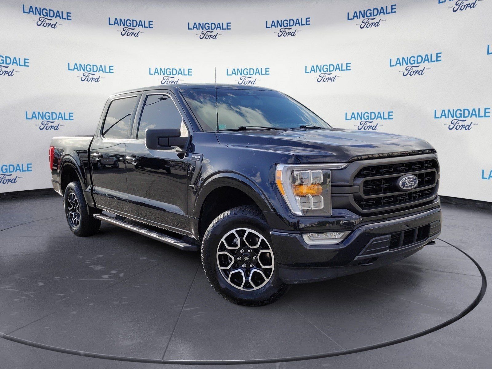 Used 2023 Ford F150 XLT w/ Equipment Group 302A High AWD/4WD image 2