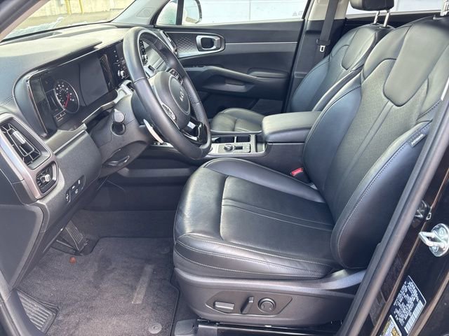 Certified 2023 Kia Sorento EX image 11