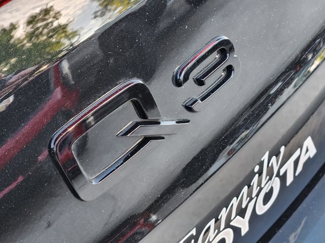 Used 2024 Audi Q3 2.0T Premium Plus image 8