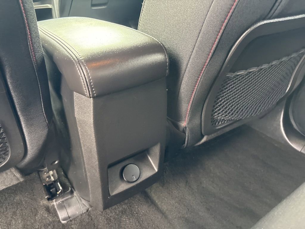 Used 2017 Chevrolet Equinox LT w/ Convenience Package image 17