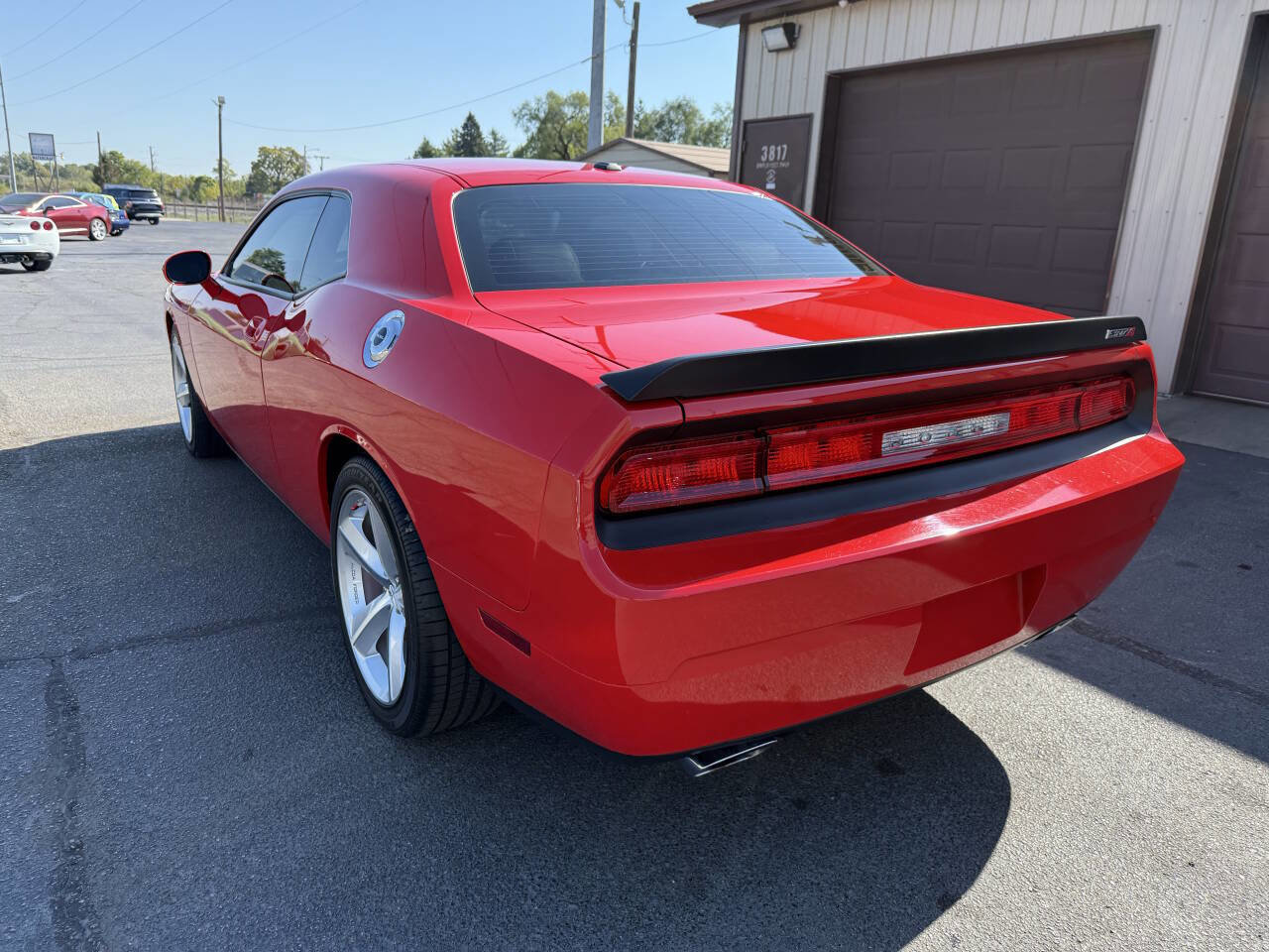 Used 2009 Dodge Challenger SRT8 w/ SRT Option Group II RWD image 10