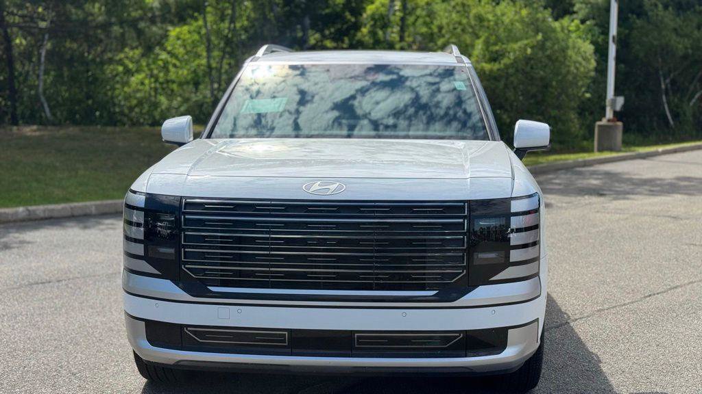 New 2026 Hyundai Palisade Calligraphy AWD/4WD image 2