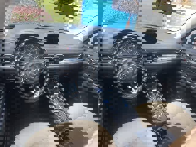 Used 2018 MAZDA CX-5 Touring image 7