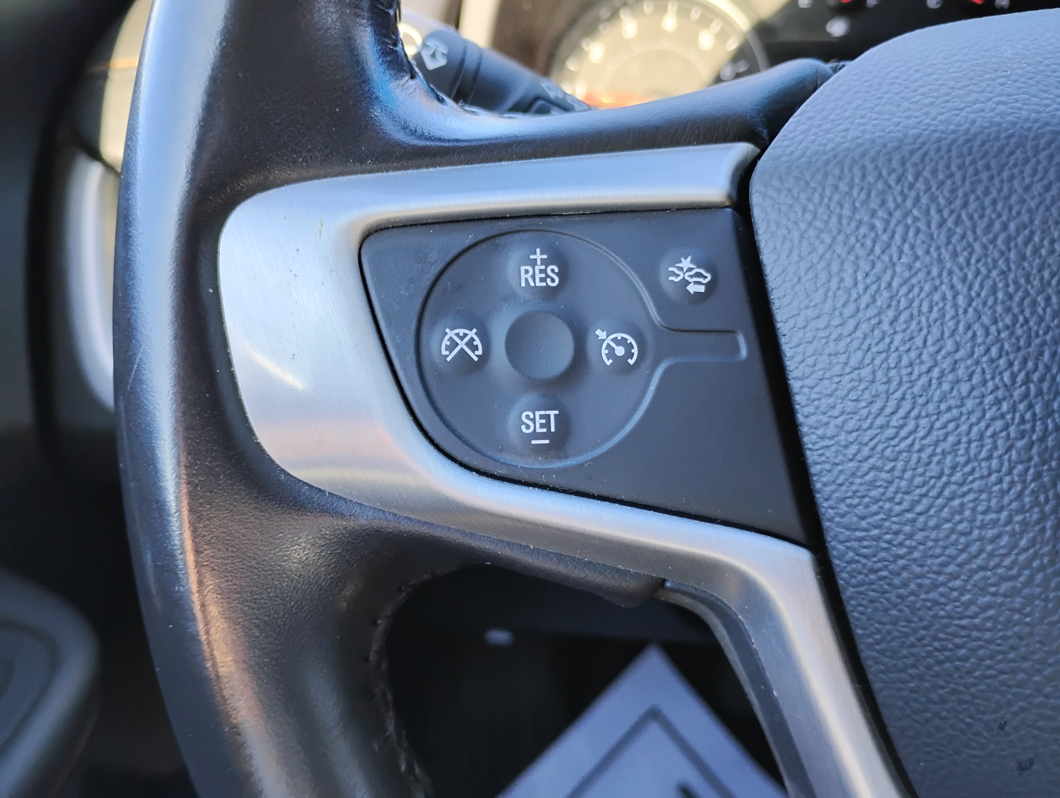 Used 2020 GMC Terrain SLE image 10