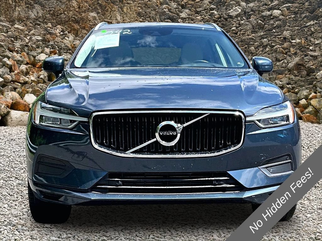 Used 2020 Volvo XC60 T6 Momentum w/ Protection Package Premier AWD/4WD image 3