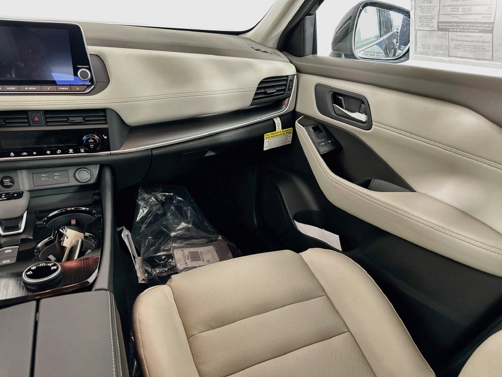 New 2027 Nissan Rogue Dark Armor AWD/4WD image 31