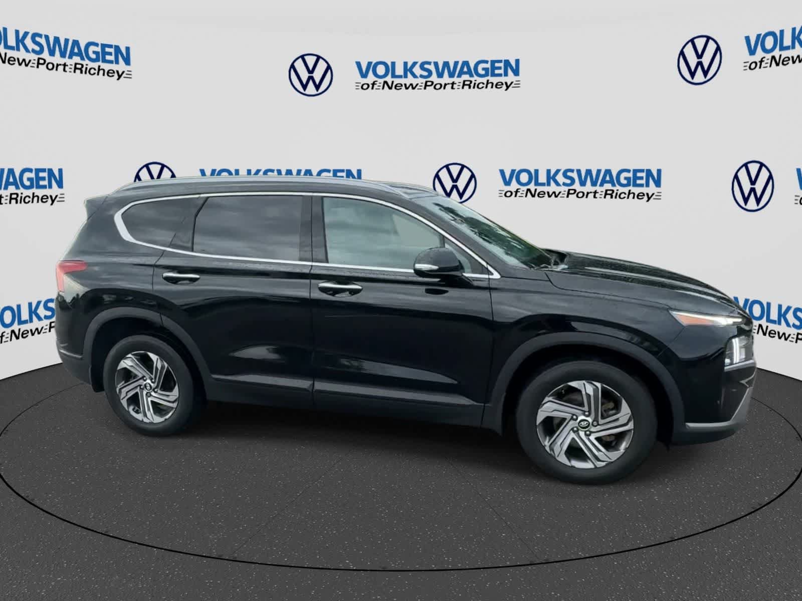 Used 2023 Hyundai Santa Fe SEL FWD image 9