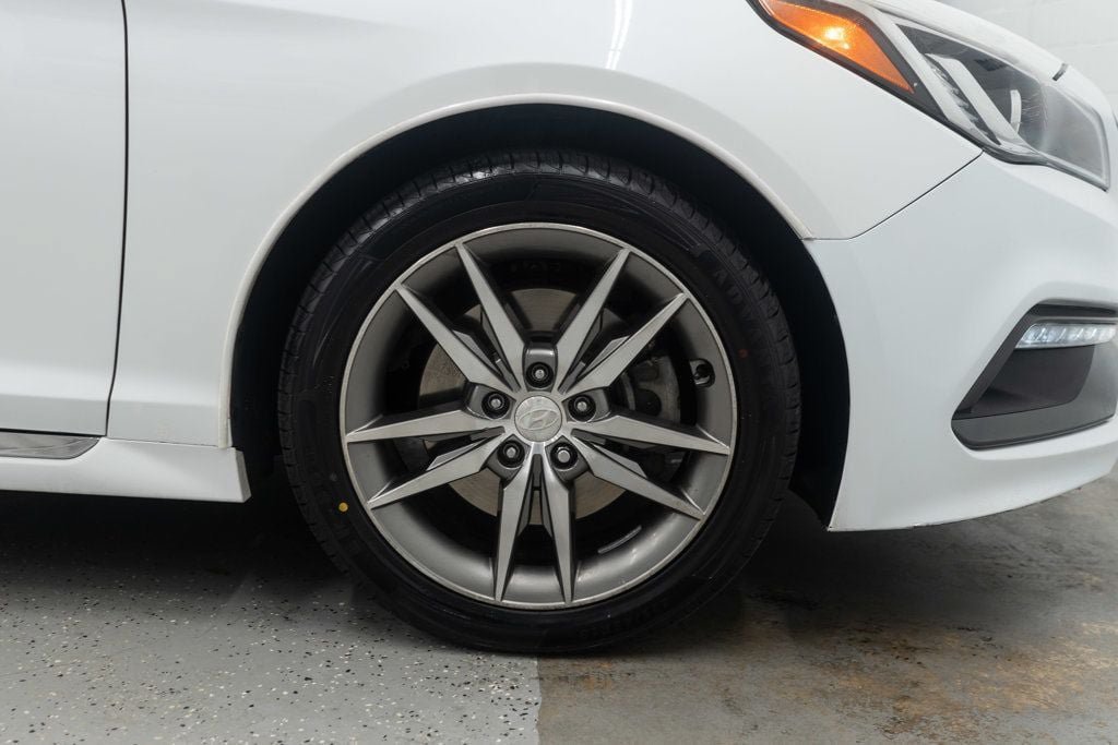 Used 2017 Hyundai Sonata Sport 2.0T FWD image 30