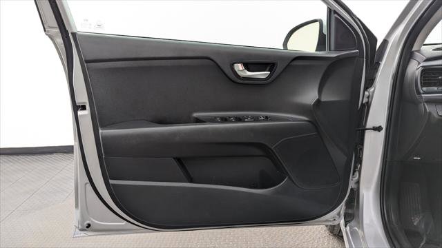 Used 2022 Kia Rio S image 13