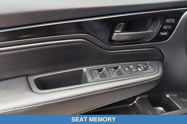 Certified 2026 Honda Odyssey Touring image 13