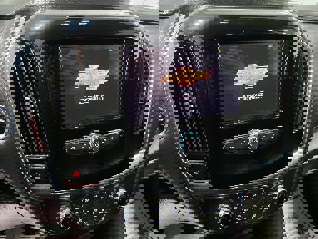 Used 2021 Chevrolet Traverse LT w/ LPO, Cargo Package image 13