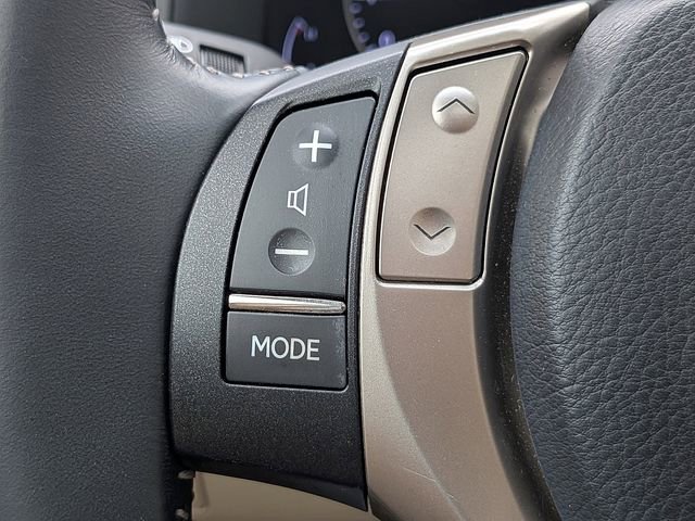 Used 2013 Lexus ES 350 w/ Luxury Pkg image 24