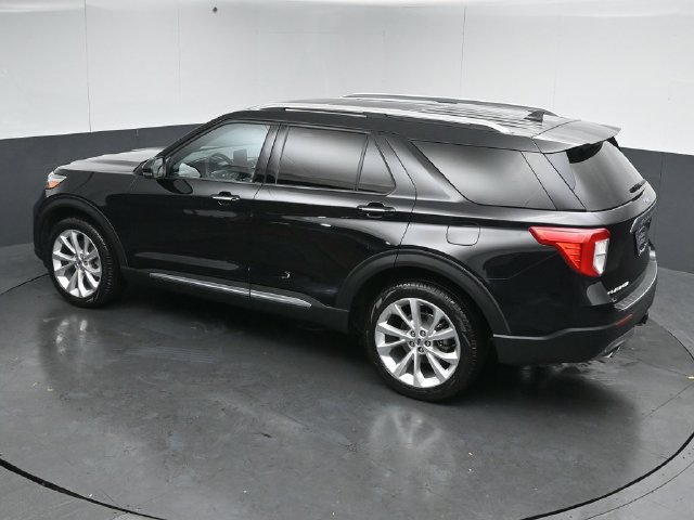 Used 2023 Ford Explorer Platinum w/ Technology Package AWD/4WD image 48