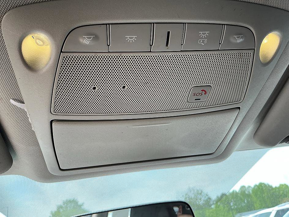 Used 2017 Nissan Rogue Sport SL image 22