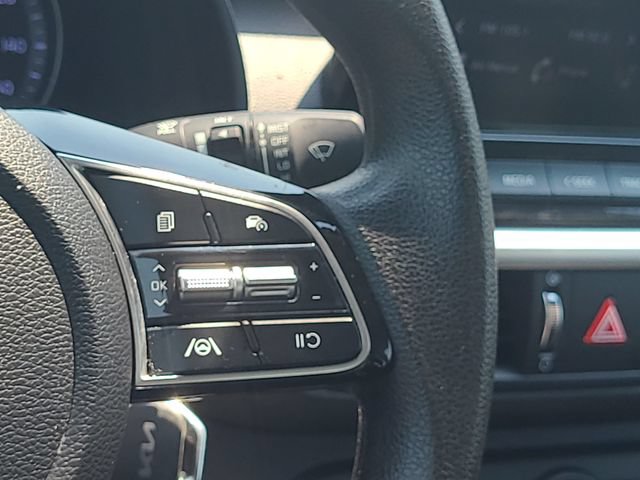 Used 2024 Kia Forte LXS FWD image 18