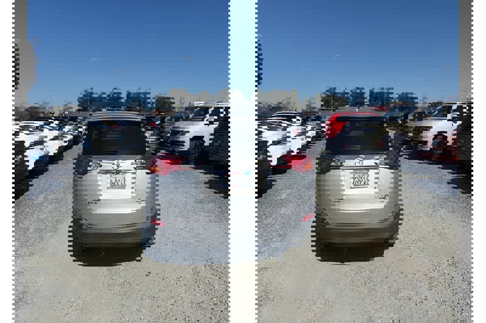 Used 2015 Toyota RAV4 Limited w/ Technology Package image 8