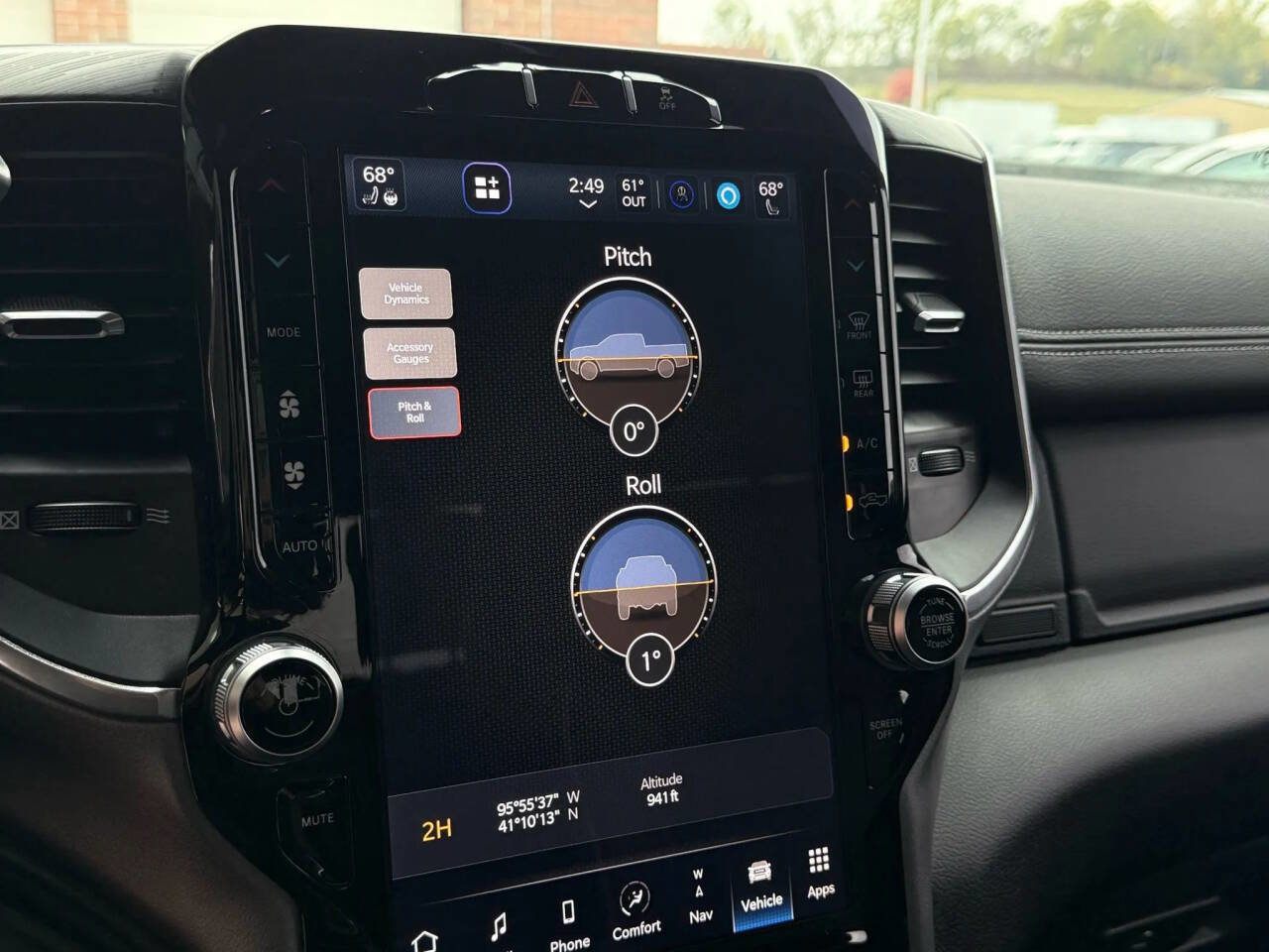 Used 2024 RAM 3500 Laramie w/ Night Edition image 22