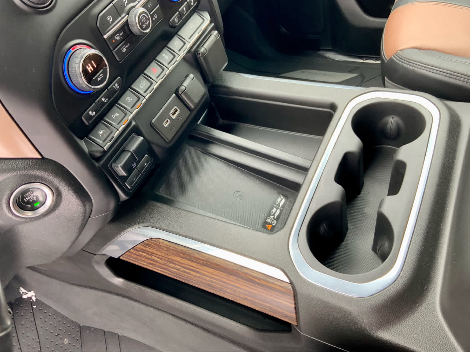 Used 2021 Chevrolet Silverado 1500 High Country image 42