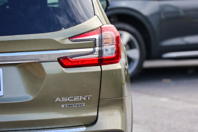 New 2027 Subaru Ascent Limited AWD/4WD image 24