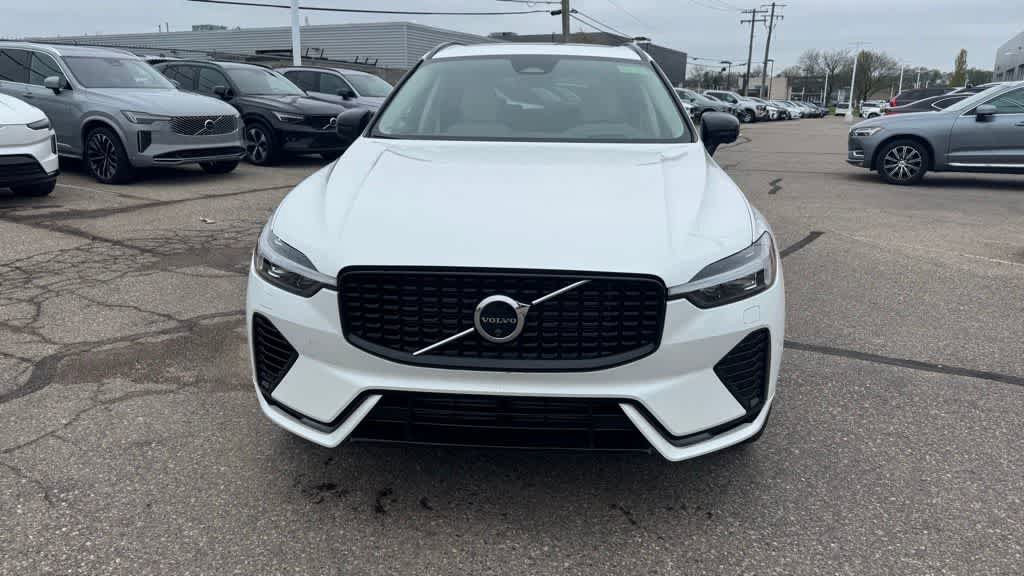 Used 2025 Volvo XC60 T8 Ultra w/ Protection Package Premier AWD/4WD video 2