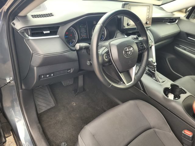 Used 2022 Toyota Venza LE AWD/4WD image 9