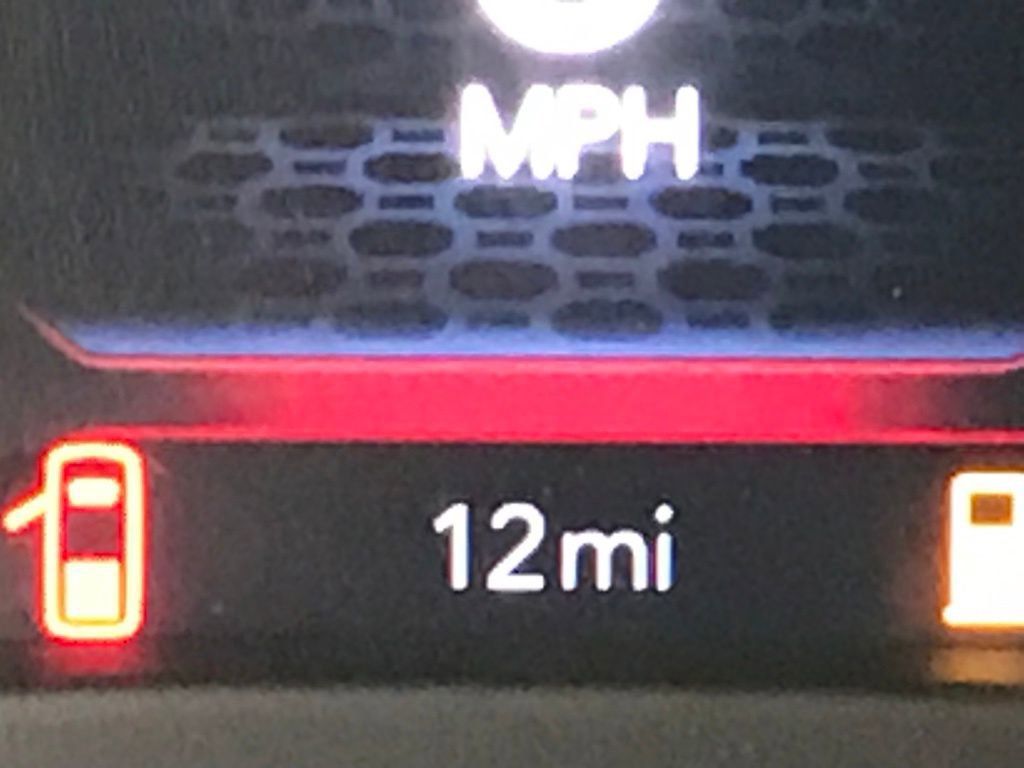 New 2026 RAM 1500 4x4 Crew Cab image 19