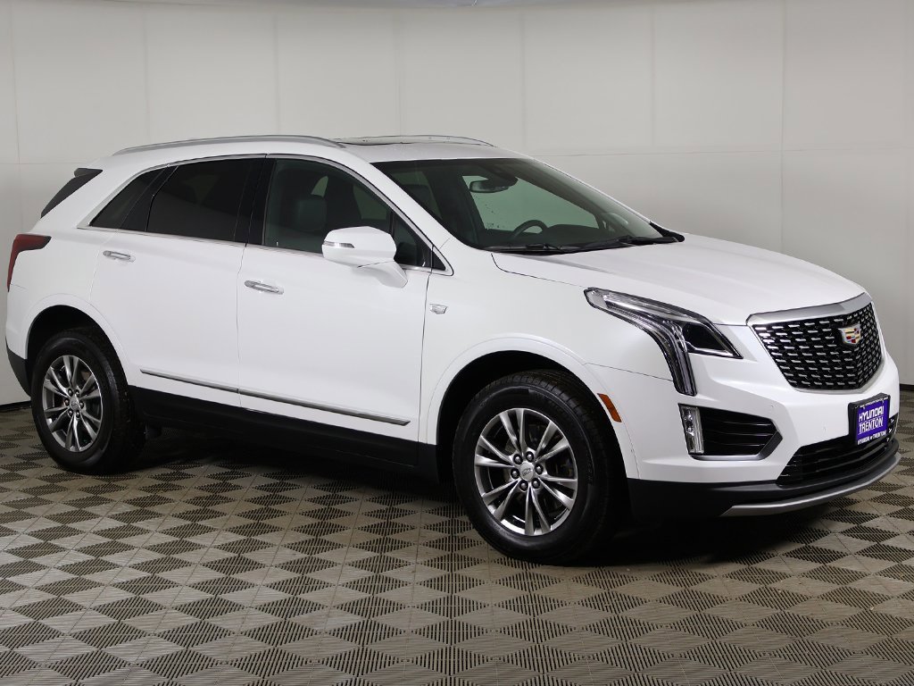 Used 2023 Cadillac XT5 Premium Luxury image 2