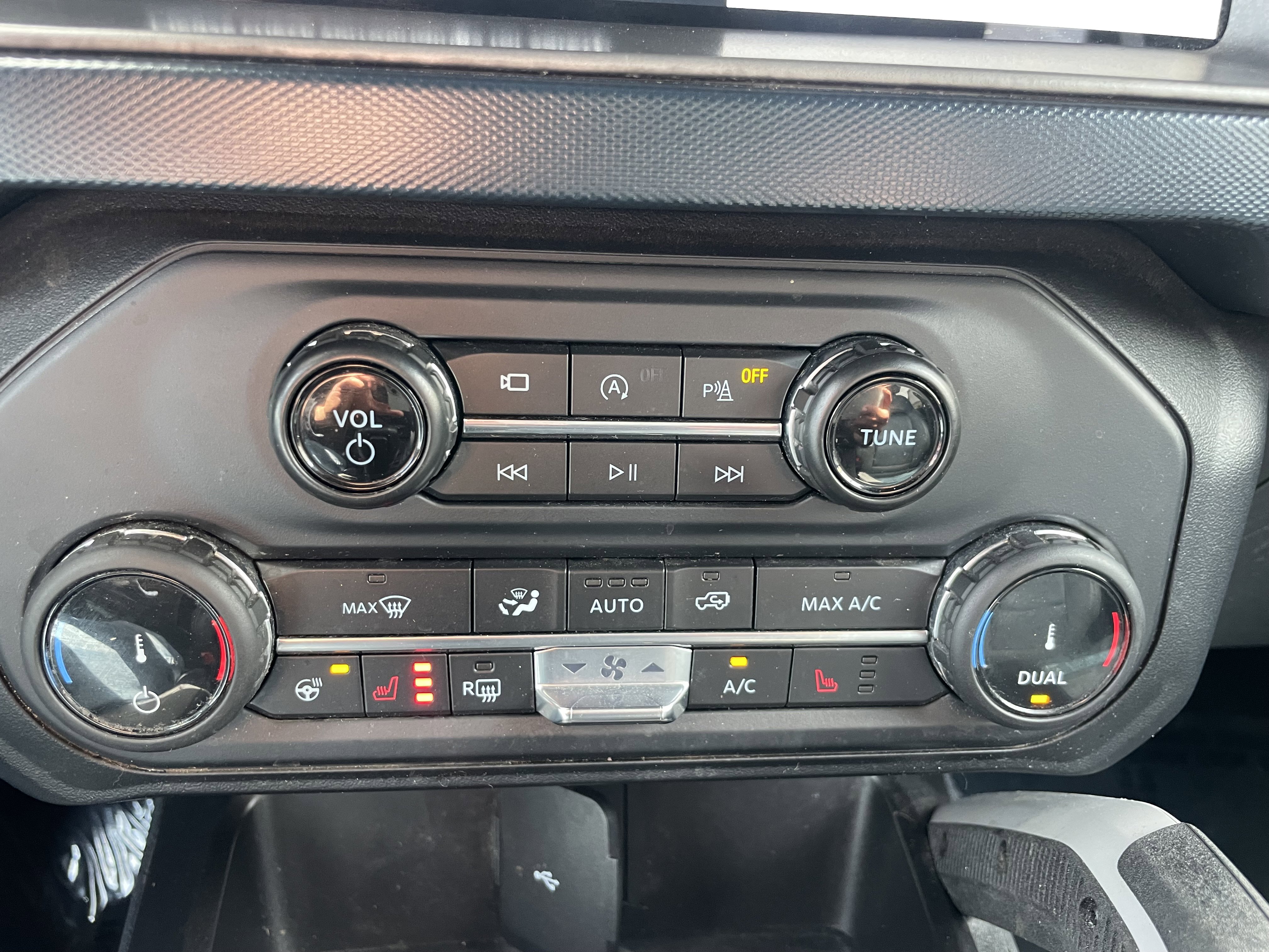 Used 2022 Ford Bronco Outer Banks image 19
