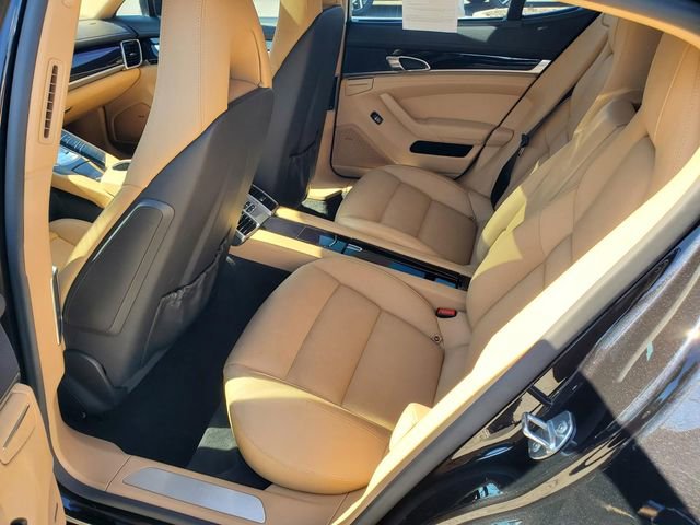 Used 2013 Porsche Panamera 4 Platinum Edition image 15