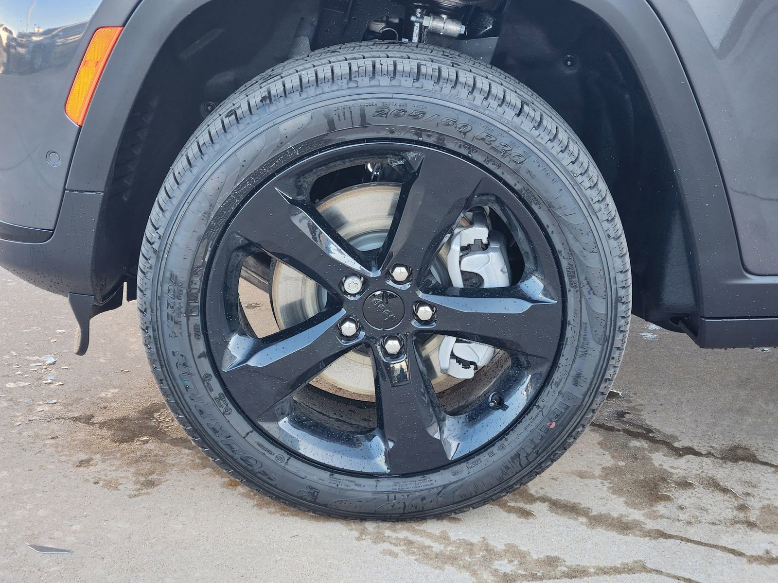 New 2025 Jeep Grand Cherokee L Limited w/ Luxury Tech Group II image 11