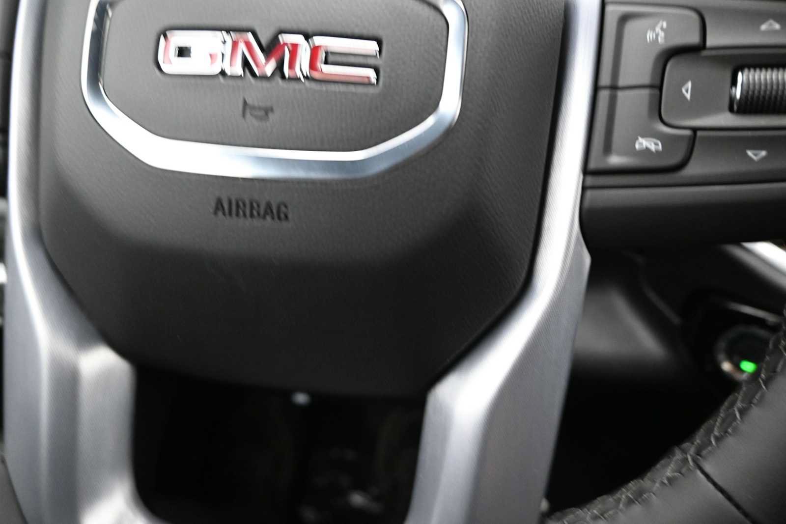New 2026 GMC Sierra 2500 SLE w/ Preferred Package AWD/4WD image 10