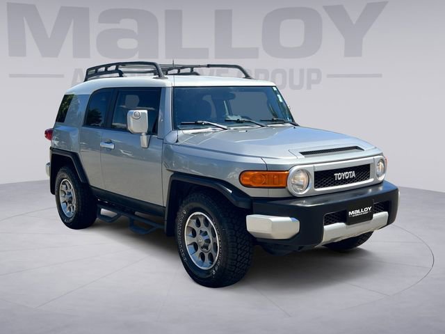 Used 2012 Toyota FJ Cruiser 2WD w/ Upgrade Pkg image 7
