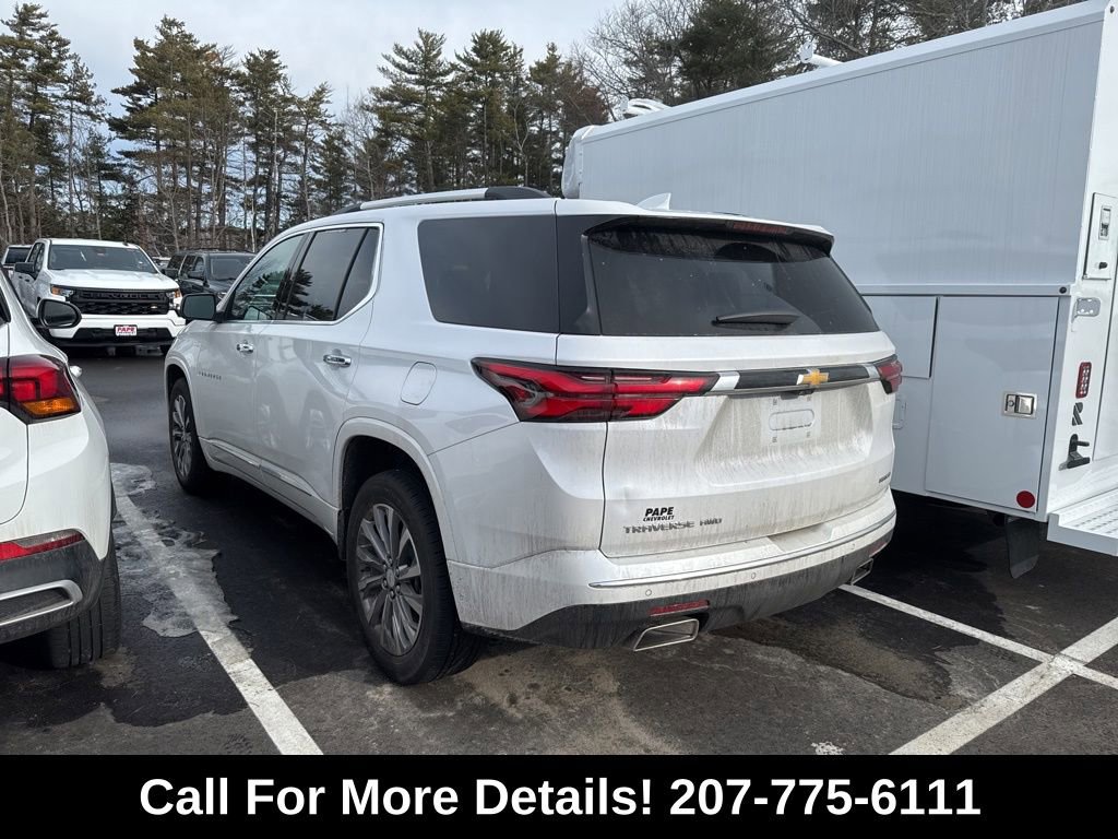 Used 2023 Chevrolet Traverse Premier image 3