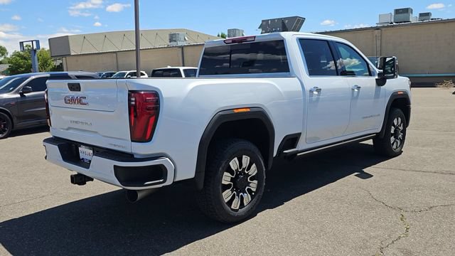 New 2026 GMC Sierra 2500 Denali w/ Denali Reserve Package AWD/4WD image 9
