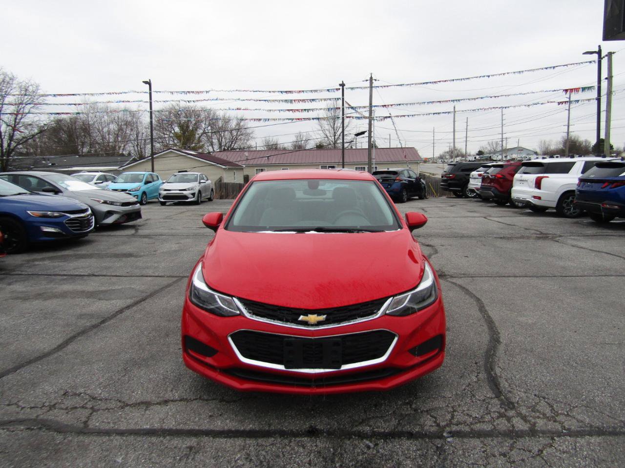 Used 2016 Chevrolet Cruze LT w/ Convenience Package image 2