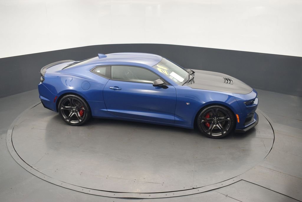 Used 2021 Chevrolet Camaro SS image 36
