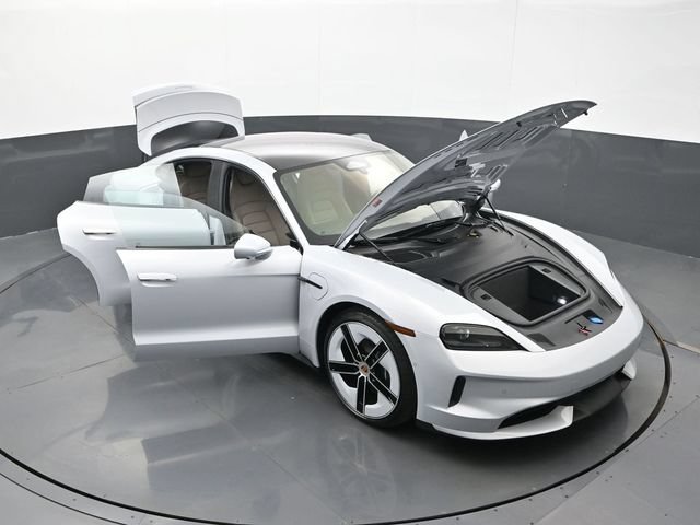 New 2026 Porsche Taycan AWD/4WD image 33