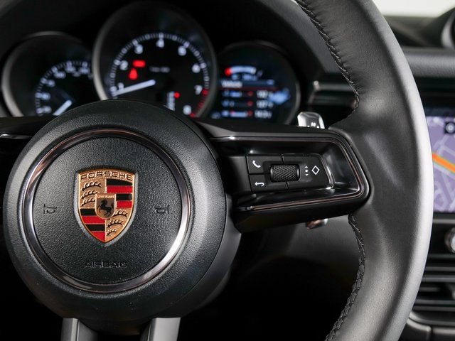 Certified 2026 Porsche Macan AWD/4WD image 23